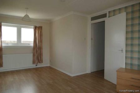 2 bedroom property to rent in Stewarton - Photo 2