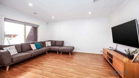 Great Location! - Photo 3