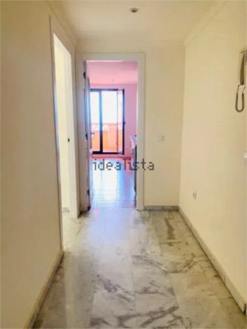 Alquiler de ático en Avenida Conde Rudi - Photo 2