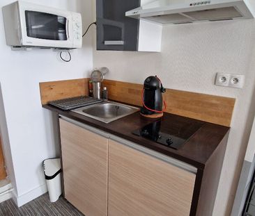 Location Appartement 1 pièce 16m² ROUEN 76000 - Photo 3