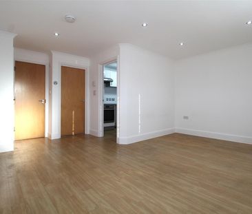 1 Bedroom Apartment To Let - Photo 1