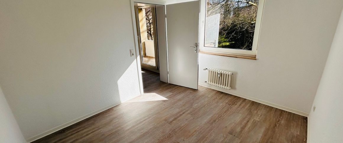 "Zum Einzug bereit" sonnige 2 Zimmerwohnung mit Balkon - Photo 1