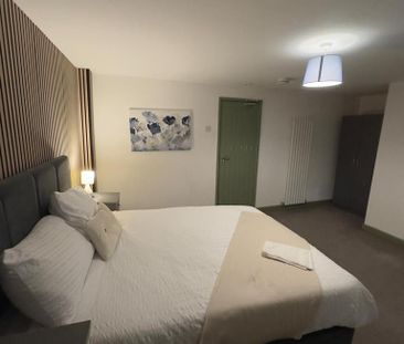 1 bedroom in a house share to rent - Photo 4