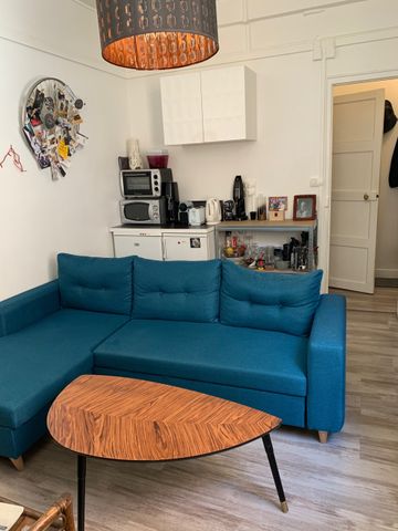 DEUX PIECES RDC SUR COUR 45 rue Jules Guesde - Photo 2