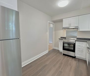 For Lease - 165 Oxford Street, London North, Ontario - Photo 3