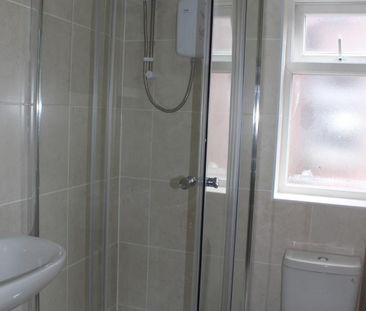 4 Bed Terraced House, Moseley Road, M14 - Photo 5