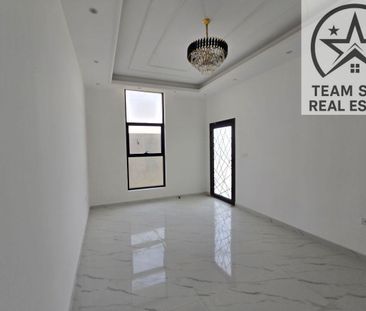 Townhouse for rent in Al-Haliou area. 4 rooms. - Photo 5
