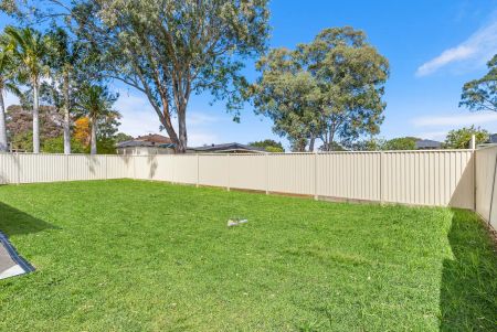 “Few Steps to Jasper Road Public School” - Photo 2