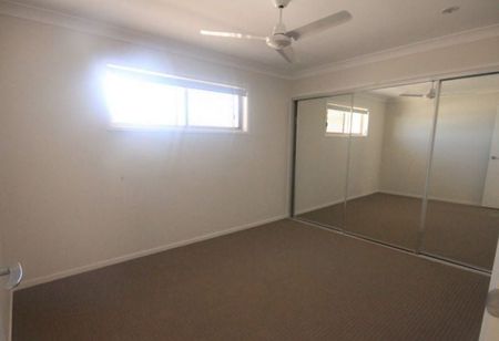 Four Bedroom Family Home with Multiple Living Areas! - Photo 5