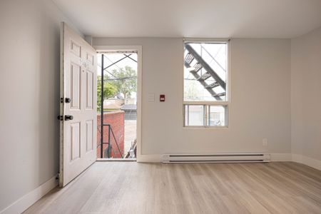 For Lease - 1146 College Street Unit# 2, Toronto, Ontario - Photo 5