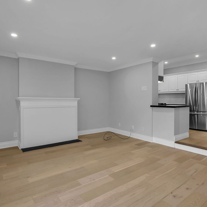 For Lease - 379 Grosvenor Street, London East, Ontario - Photo 1