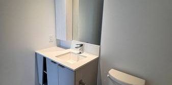 Burnhamthorpe/Confederation Brand New Luxurious 1Bdrm +Den As 2nd Bdr - Photo 2