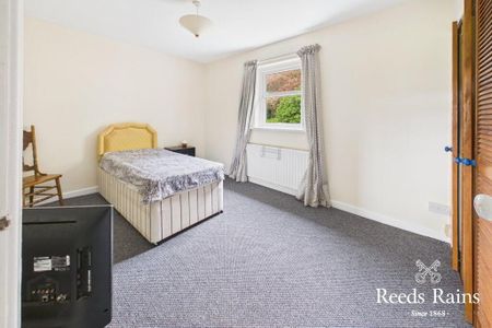 112 Crawfordsburn Road, Newtownards, BT23 4UJ - Photo 4