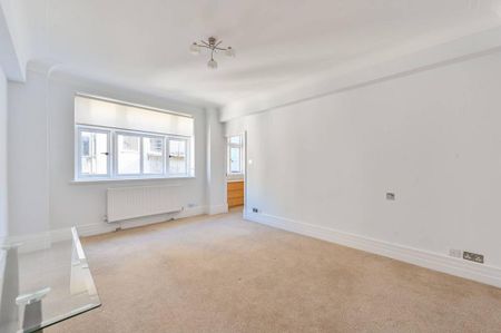 3 bedroom flat to rent - Photo 3