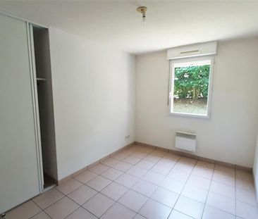 location Appartement T2 DE 42.1m² À LIMOGES - Photo 2