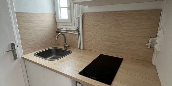 Location Appartement 1 pièce 19m² PARIS 2ème - Photo 3