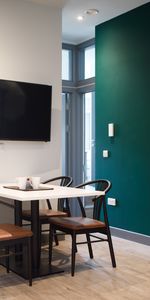 Park Street Room 3 - Photo 4