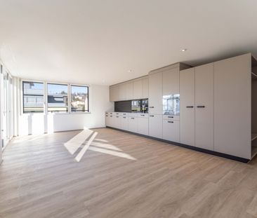 Moderne 2.5-Zimmerwohnung mit grosszügigem Balkon in Bassersdorf - Photo 3