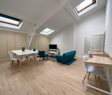 Location Appartement 3 pièces 61m² BORDEAUX 33000 - Photo 2