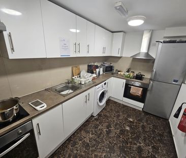 Studio Flat, Fountain Place, SW9 - Photo 6