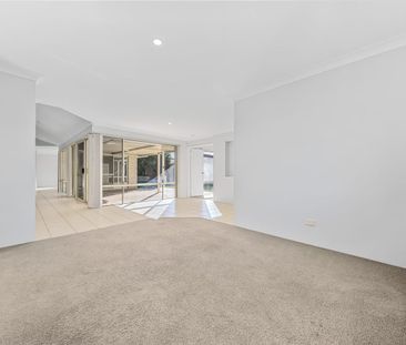 Spacious 4 Bedroom Family Home in Convenient Bertram Location - Photo 1