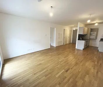 Q11 Leben in Simmering - Schöne 2-Zimmer-Wohnung mit Balkon und Deckenkühlung! - Photo 1