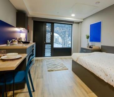 Studio to rent - Photo 1