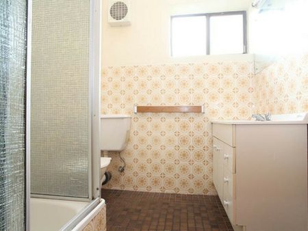 Two-Storey Townhouse in a Prime North Adelaide Location - Photo 5