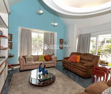 Sobrado com 3 quartos e 346m² para alugar em Marechal Rondon, Canoas. - Photo 4