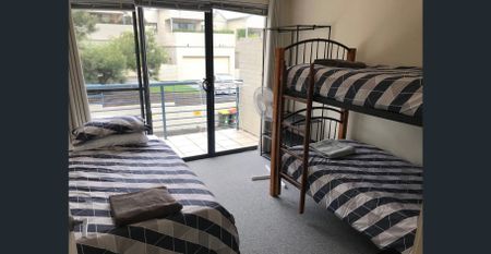 3 bedroom townhouse in Central Gerringong - Photo 5