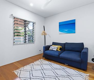 "Sunset Stunner" - Photo 3