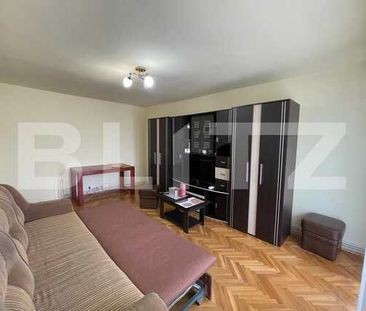 Apartament de 3 camere, decomandat, 64 mp, parcare, zona Tasnad - Photo 6