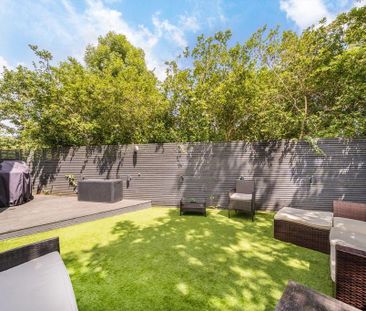 2 bedroom maisonette to rent - Photo 6