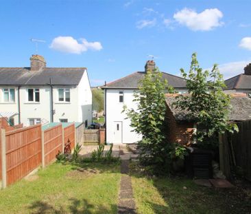 2 bedroom property to rent - Photo 1