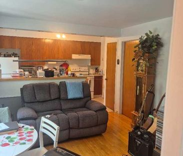Logement paisible à louer 3 ½ à 1 150$ disponible 01 octobre 2026 - Photo 3