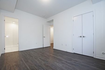 For Lease - 6 Steckley House Lane Unit# Th 309, Richmond Hill, Ontario - Photo 5