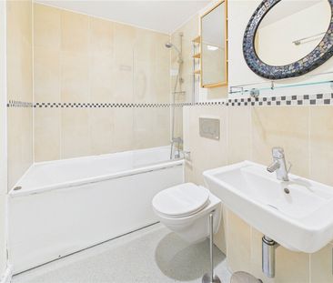 Waverley House, Cathedral Walk, Bristol, BS1 - Photo 2