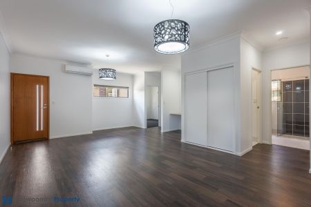 Executive living within one of Toowoomba's most desired areas! - Photo 3