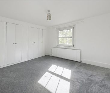 2 bedroom maisonette to rent - Photo 6