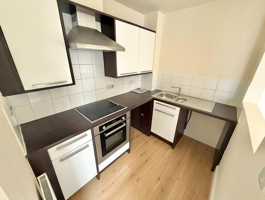 1 bedroom apartment to rent - Photo 1