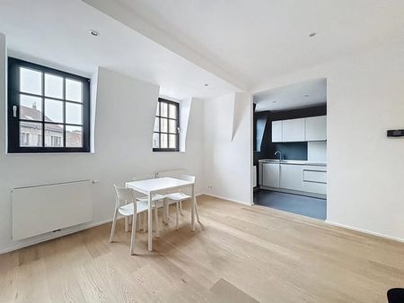 Appartement te huur - Foto 2
