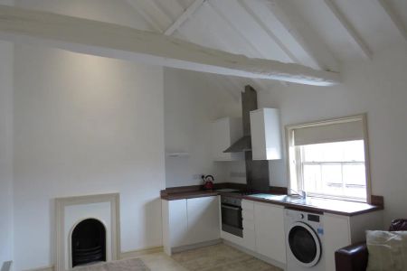 London Street, SWAFFHAM - Photo 2
