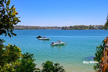 Get beachside this summer APPLY ONLINE BY ENTERING THIS LINK INTO YOUR BROWSER: t-app.com.au/rwb - Photo 2