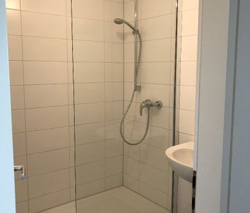 Schöne 2-Zimmer Wohnung mit Balkon in schöner Lage am Zollberg - Photo 5