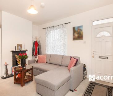 Dunstans Grove, London, SE22 - Photo 1