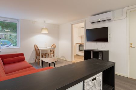 Lövstavägen, Upplands Väsby - Photo 2