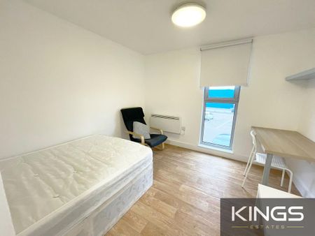Studio to rent - Photo 3