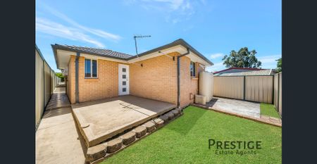 Modern Family Residence! - Photo 3