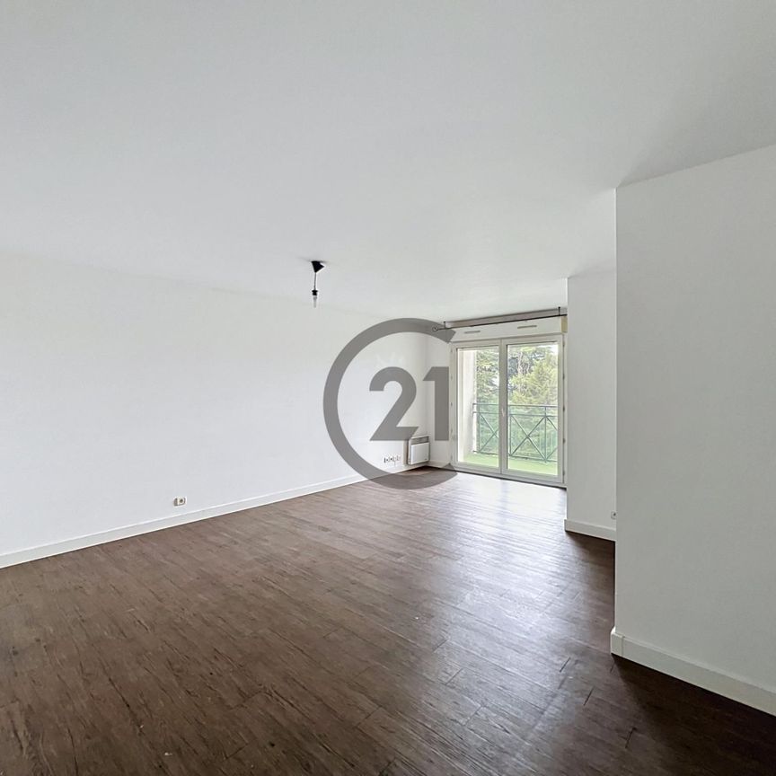 Location Appartement 3 pièces 61m² MELUN 77000 - Photo 1