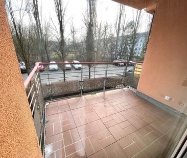 2-Zimmer Wohnung mit Balkon für Renovierungsfreudige! - Photo 1